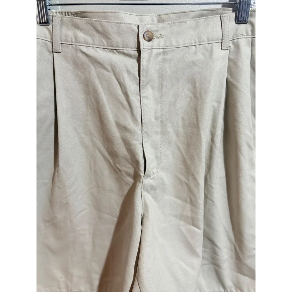 Savane Pleated Chino Shorts Mens 42 Khaki NWT Wrinkle Free Cotton Traditions